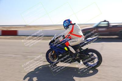 media/Nov-03-2025-Lets Ride (Mon) [[4d74c1c4d3]]/B Group/Grid/